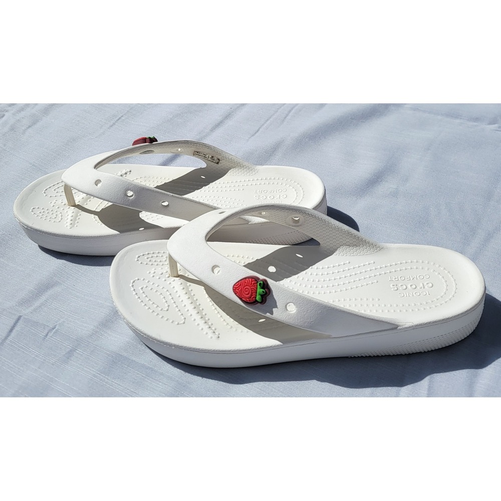 Crocs Classic Platform Flip White Sandals Strawberry Jibbitz Womens 9 207714-100